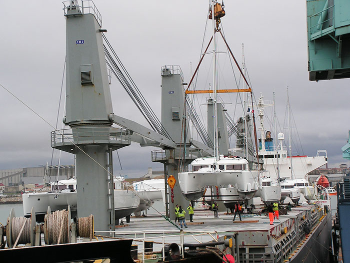 catamaran-shipping-caribbean2